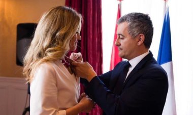 Li Holanda xanimeka Kurd xelata nîştimanî ya Fransayê wergirt