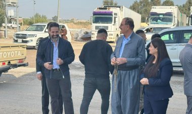 Bi vîdyo.. Qubad Talebanî pêşwazî li dengderên Xaneqînê dike