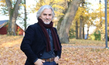 Firat Cewerî: Ziman û wêjeya kurdî dibe şirîkê ziman û wêjeya dinyayê