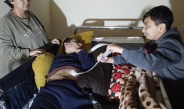 Bi vîdyo.. Bangewaziyek bi êş ji bavkekî Efrînî ji bo raya giştî