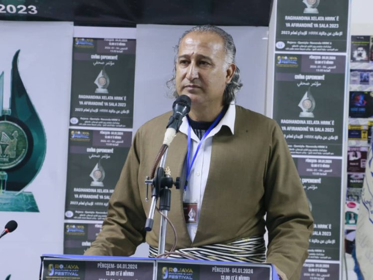 Helbestvan û hunermendê kurd Zekeriya Efrîn