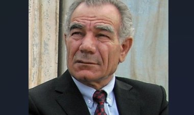 Ezbenî! Em Bendewarên Şadiyê Ne!