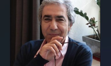 Helbestên Luqman Mehmûd bi Swêdî