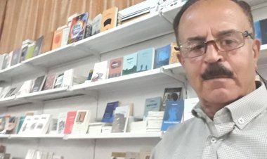 Em Wek Xwe Dibrûsin