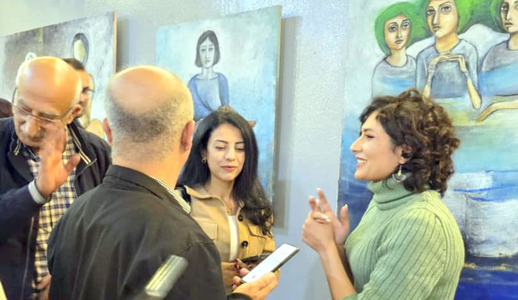 Yara bi tabloyên xwe êş û azara gelê xwe dikewîne