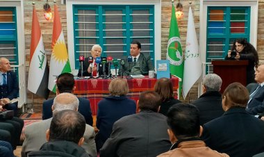 Pirtûka nameyên Mam Celal li Salona Kurdistanî Nwê hat nasandin