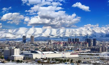 Bi wêne û vîdyo... Berfê Silêmanî xemilandiye