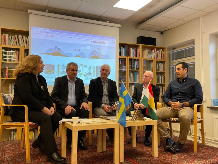 Li Stokholmê panelek li ser zarok û zimanê kurdî li diyasporayê birêveçû