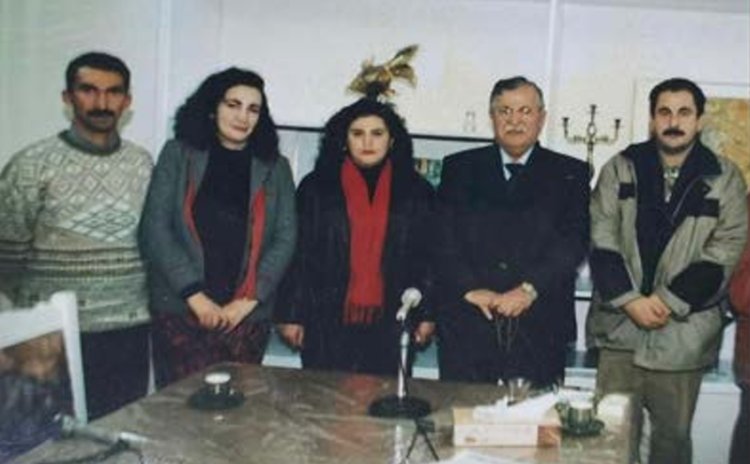 Mam Celal behsa huner û hunermendan û stranan dike