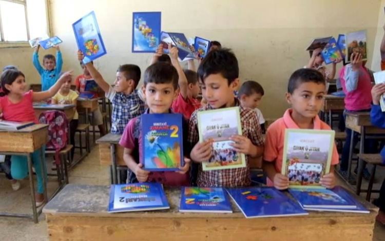 Em û Biryara Yekkirina Rêbazên Perwerdê û Fêrkirinê Li Rojavayê Kurdistanê