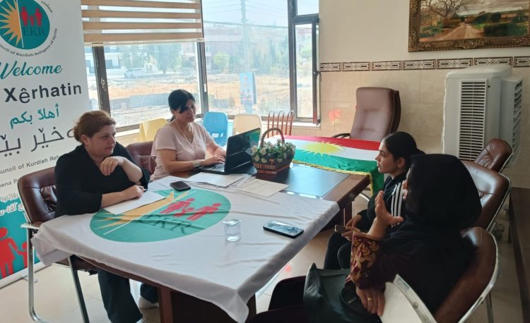 Encumena Penaberan rewşa penaberên nexweş dişopîne