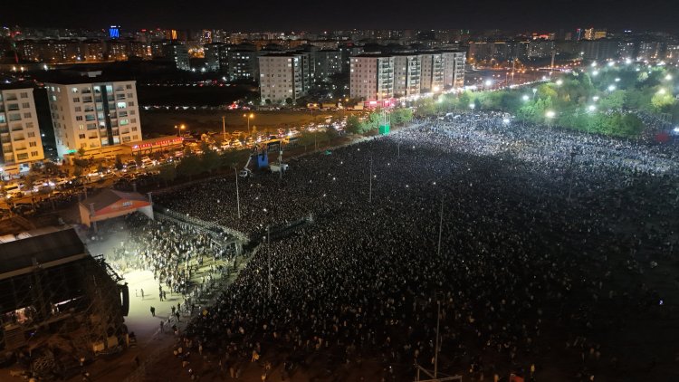 Mûzîka Kurdî qada Amedê bi coş kir