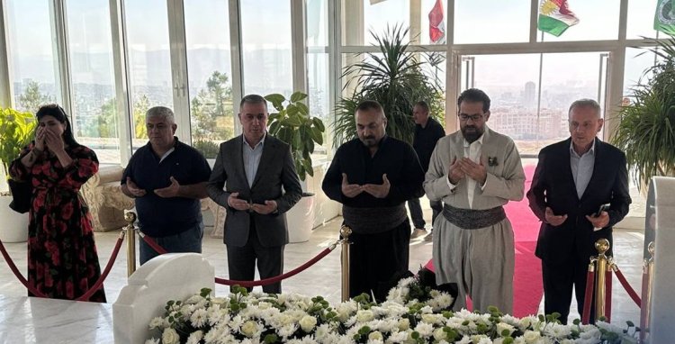 Dr. Bîlal Qeraan dostê gelê Kurd Serdana mezarê Mam Celal