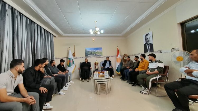 Encumena Penaberan Tîma Kurdaxê Xelat Kir