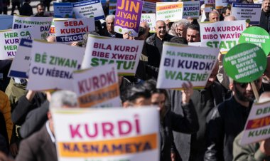 Li Amedê ji bo Roja Zimanê Dayikê rêze çalakî birêveçûn