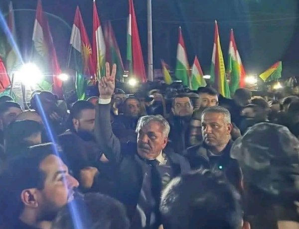 Kurdek bû parêzgarê Hesekê