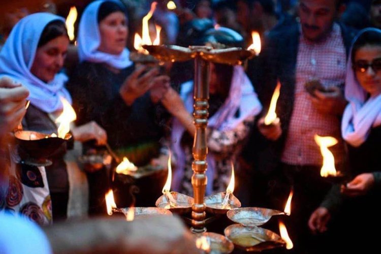 Cejna Serê Sala Êzdiyan `Çarşema Sor` Pîroz Be