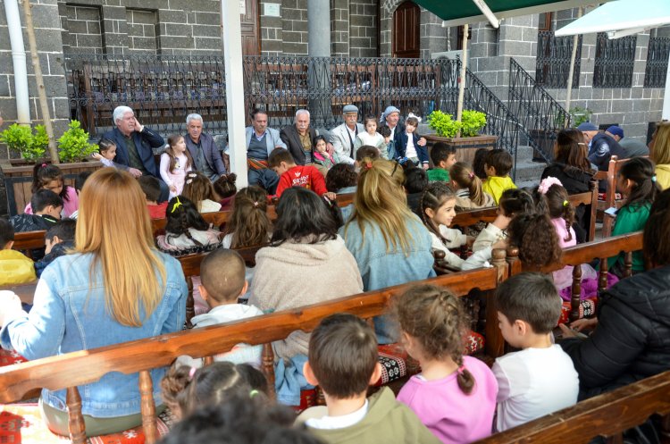 Li Amedê veguhastina mîrateya çandî ji bo nifşên nû